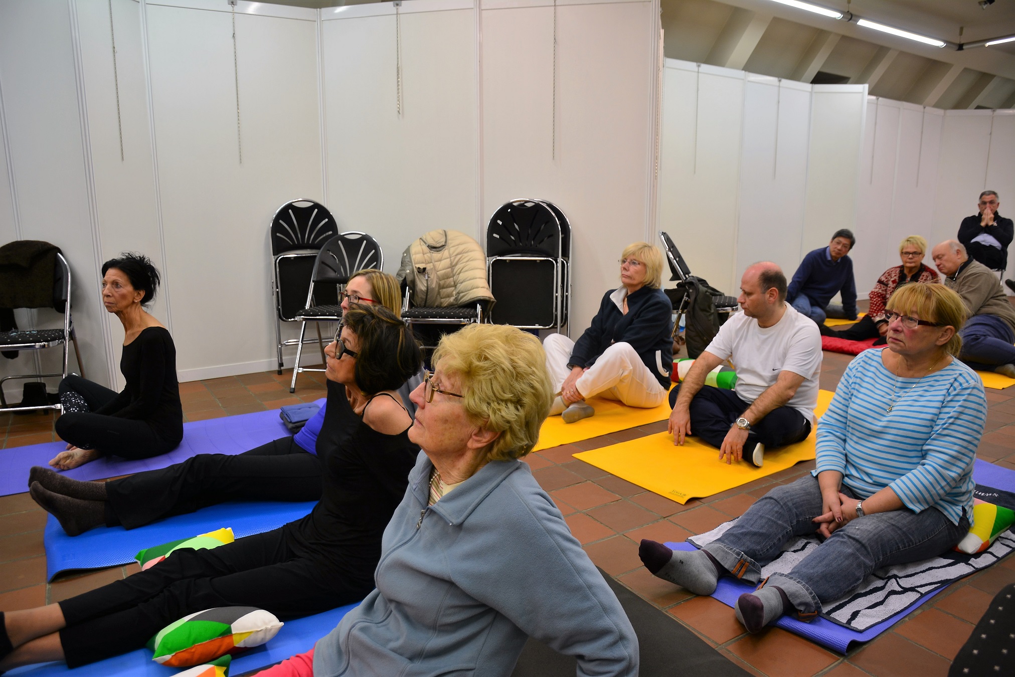 ../2016_2017/pictures/aml_yoga_07.jpg